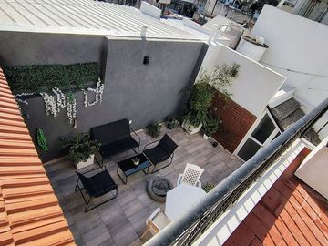 Lote con Casa + Consultorio + Cochera Flores Norte