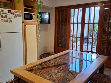Lote con Casa + Consultorio + Cochera Flores Norte