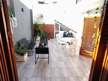 Lote con Casa + Consultorio + Cochera Flores Norte