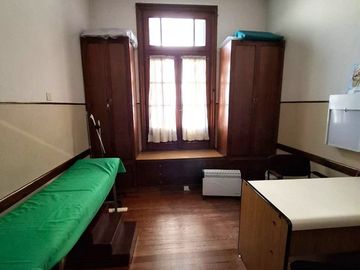 Lote con Casa + Consultorio + Cochera Flores Norte