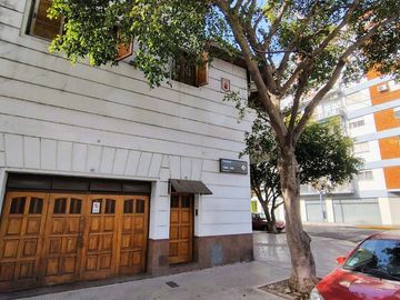 Lote con Casa + Consultorio + Cochera Flores Norte