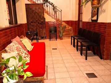 Lote con Casa + Consultorio + Cochera Flores Norte