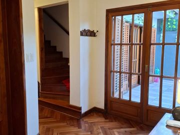 Lote con Casa + Consultorio + Cochera Flores Norte