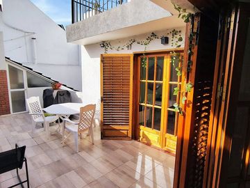Lote con Casa + Consultorio + Cochera Flores Norte