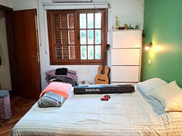 Lote con Casa + Consultorio + Cochera Flores Norte