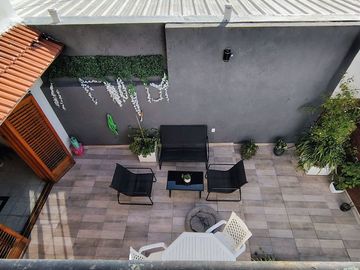 Lote con Casa + Consultorio + Cochera Flores Norte