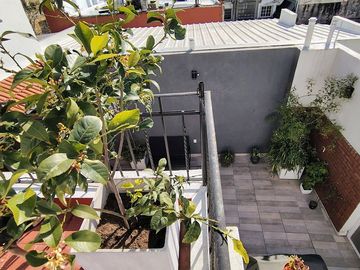 Lote con Casa + Consultorio + Cochera Flores Norte