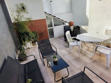 Lote con Casa + Consultorio + Cochera Flores Norte