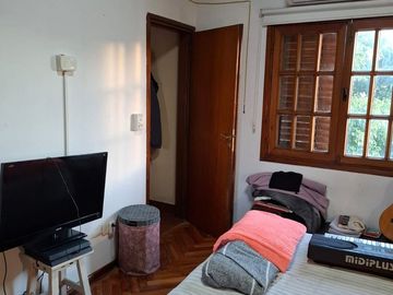 Lote con Casa + Consultorio + Cochera Flores Norte