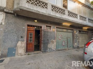 VENTA CASA A REFACCIONAR + LOCALES VILLA CRESPO