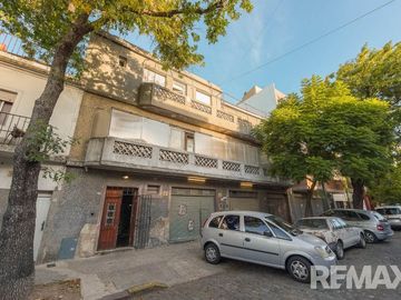 VENTA CASA A REFACCIONAR + LOCALES VILLA CRESPO