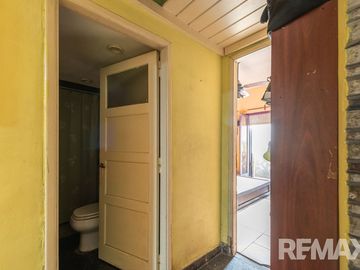VENTA CASA A REFACCIONAR + LOCALES VILLA CRESPO