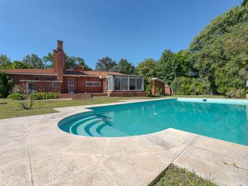 VENTA CASA FISHERTON 4 DORMITORIOS