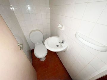 DEPTO 4 AMB. EN VENTA BALCON PISO ALTO  V. LUGANO