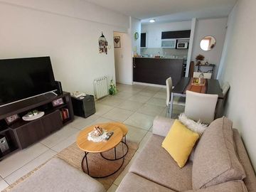 DEPARTAMENTO 2 AMBIENTES ALQUILER TEMPERLEY BALCON