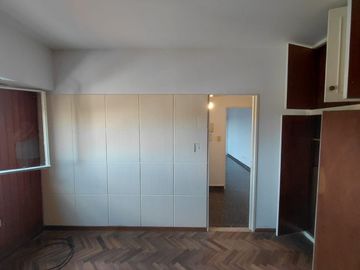 Departamento 2 ambientes en alquiler en Banfield