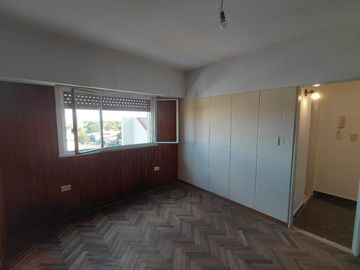 Departamento 2 ambientes en alquiler en Banfield