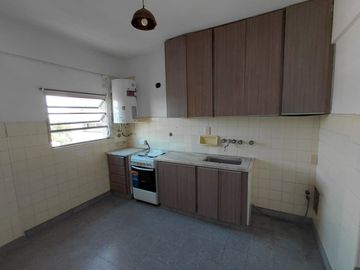 Departamento 2 ambientes en alquiler en Banfield