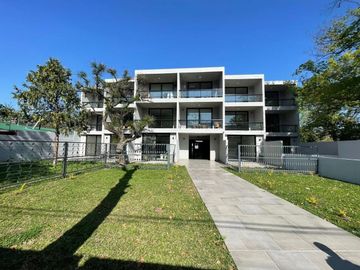VENTA DEPTO 2 AMB C/BALCÓN -BAUL/COCH - MORENO