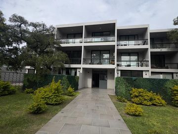 VENTA DEPTO 2 AMB C/BALCÓN -BAUL/COCH - MORENO