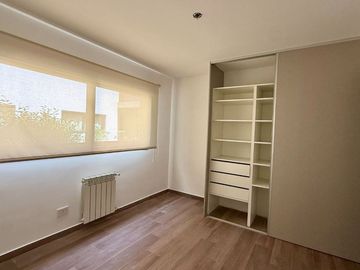 Venta depto 4 amb con 2 cocheras- Parque leloir