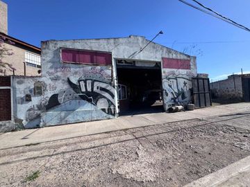 VENTA LOTE COMERCIAL CON GALPÓN ESTACIÓN DE MERLO