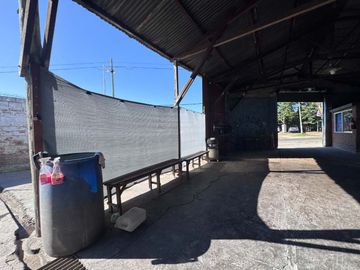 VENTA LOTE COMERCIAL CON GALPÓN ESTACIÓN DE MERLO