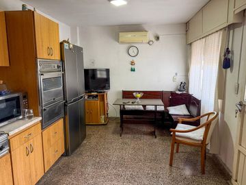 CASA 4 AMBIENTES COCHERA JARDIN PILETA ITUZAINGO