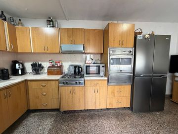 CASA 4 AMBIENTES COCHERA JARDIN PILETA ITUZAINGO