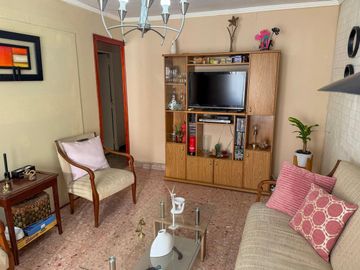 CASA 4 AMBIENTES COCHERA JARDIN PILETA ITUZAINGO
