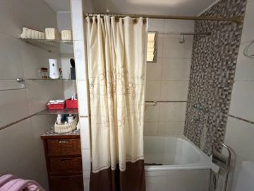 CASA 4 AMBIENTES COCHERA JARDIN PILETA ITUZAINGO
