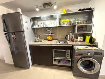 Venta 2 ambientes al frente con balcón  Devoto