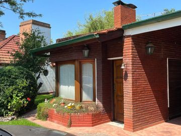 VENTA CASA 3 AMB BANCO PROVINCIA MORENO APT CREDIT