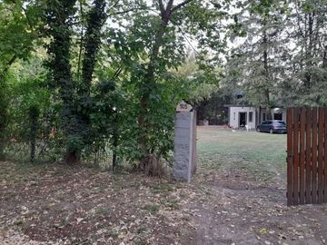 VENTA CASA QUINTA BARRIO PELUFFO CAÑUELAS