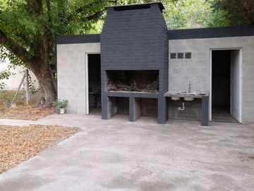 VENTA CASA QUINTA BARRIO PELUFFO CAÑUELAS