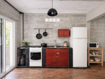 VENTA CASA QUINTA BARRIO PELUFFO CAÑUELAS
