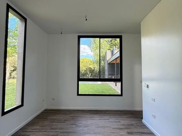Casa en venta 4mb Country carmel Pilar a estrenar
