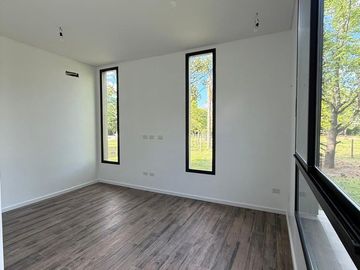 Casa en venta 4mb Country carmel Pilar a estrenar
