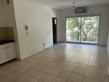 ALQUILER HUMBERTO I 1485  7 B CONSTITUCION