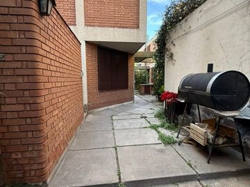 VENTA COMPLEJO DE DUPLEX EN CIUDAD - INVERSION