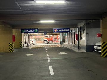 VENTA COCHERA SAN LORENZO 1032