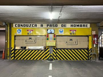 VENTA COCHERA SAN LORENZO 1032