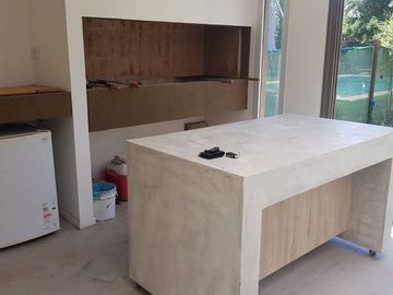 CASA EN VENTA 1 DORMITORIO FISHERTON