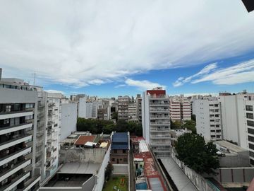 DOS AMBIENTES LUMINOSO CON BALCON - Almagro Norte