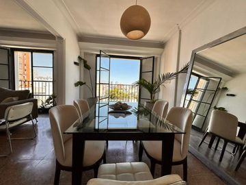 VENTA DEPTO. DUPLEX AMUEBLADO 4 AMB C/BALCON