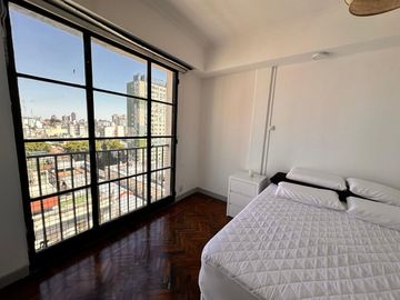 VENTA DEPTO. DUPLEX AMUEBLADO 4 AMB C/BALCON