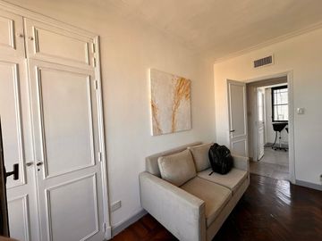 VENTA DEPTO. DUPLEX AMUEBLADO 4 AMB C/BALCON