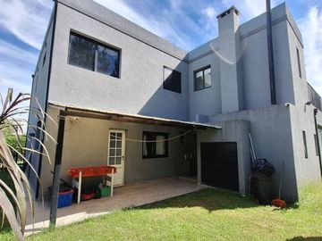 VENTA CASA BARRIO SAN MATIAS AREA 5 C/PILETA 5 AMB