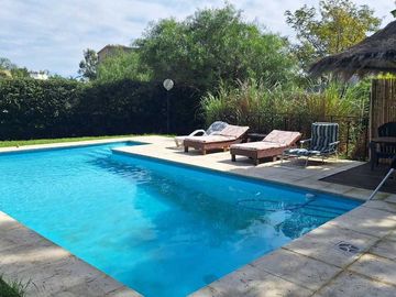 VENTA CASA BARRIO SAN MATIAS AREA 5 C/PILETA 5 AMB