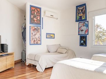 VENTA CASA 5 AMB. EL CANTÓN ISLAS, ESCOBAR PERMUTA